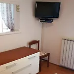 Paradise Apartment *